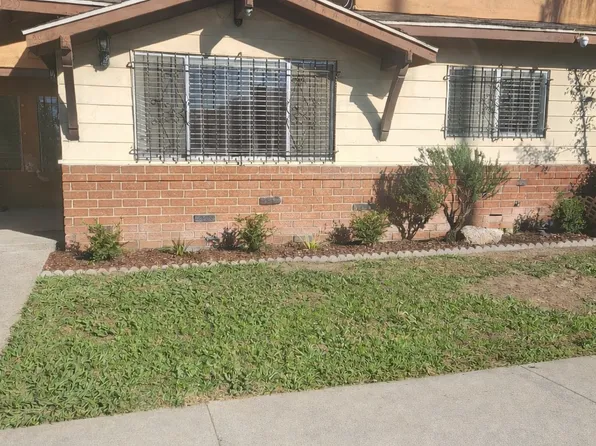 29 Scottsdale Dr S, Carson, CA 90745