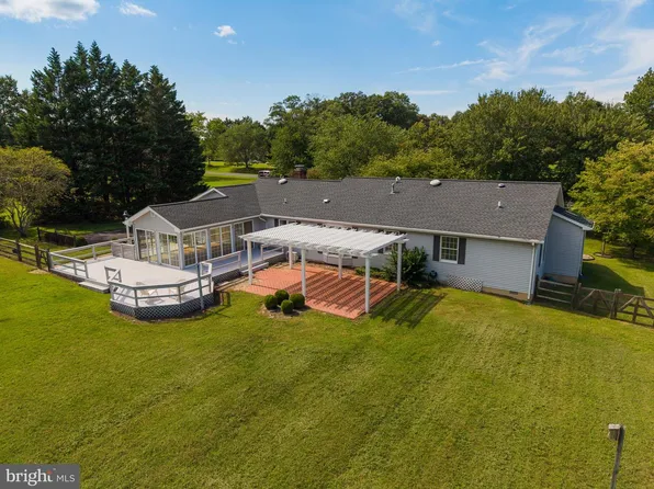 226 Lakeside Dr, Millington, MD 21651