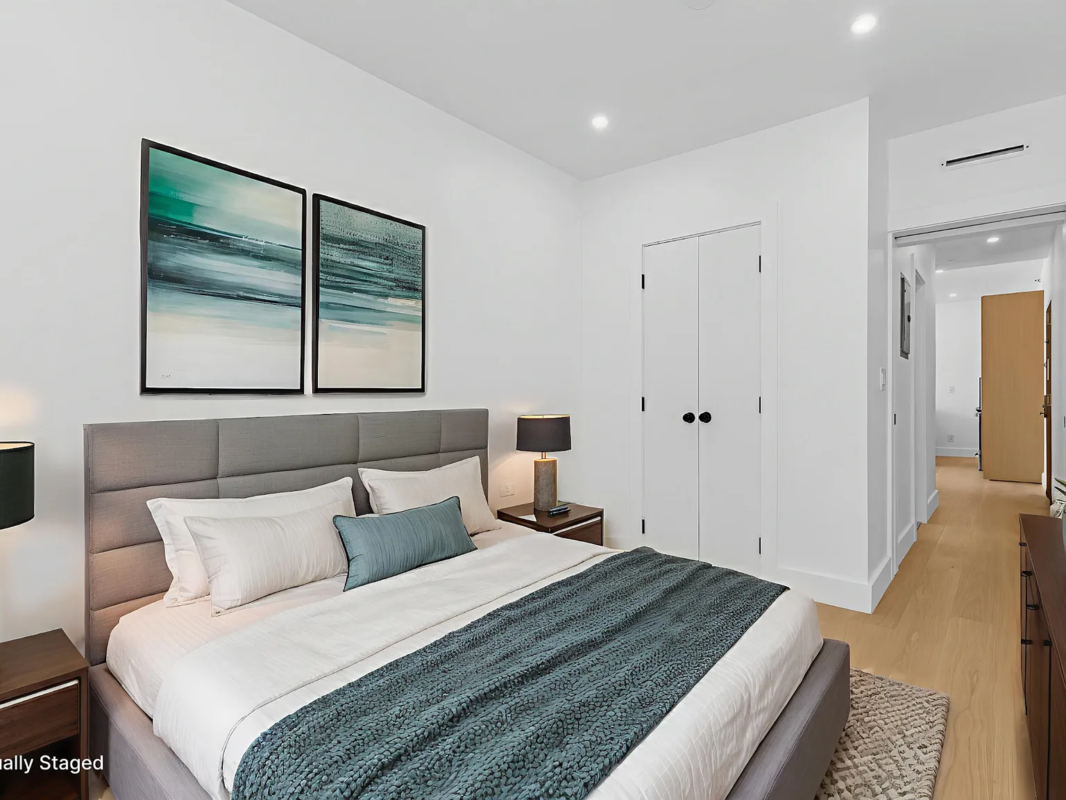 19 Saint Marks Place — Photo 2