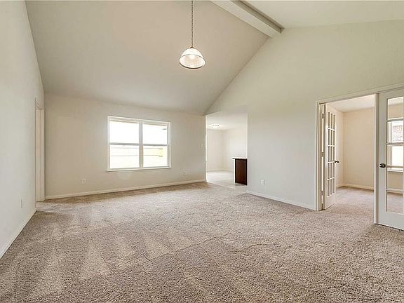 4th image of 1301 Shumard Dr