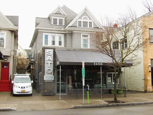 739 Elmwood Ave #2R — Photo 1