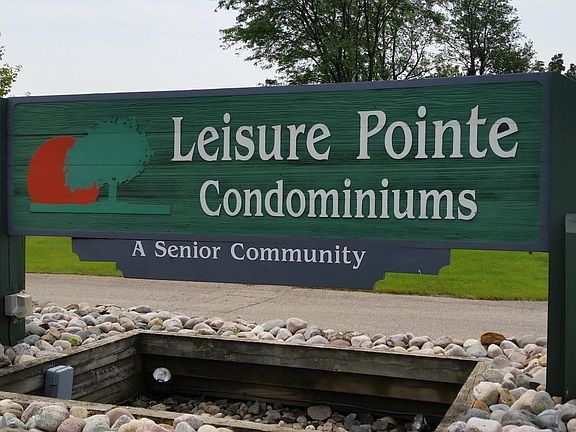 Leisure Pointe