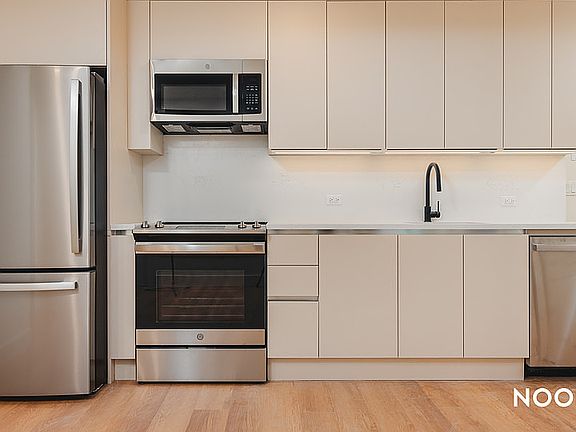 3rd image of 130 Hope St APT 504