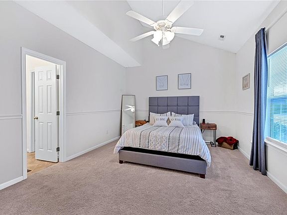5th image of 2236 Timberneck Lane