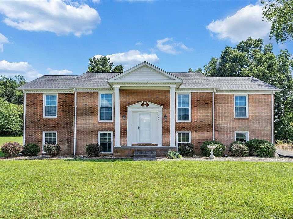 7224 Wood Haven Rd, Roanoke, VA 24019 Zillow
