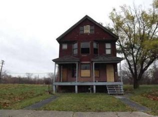 1592 Gray St, Detroit, MI 48215