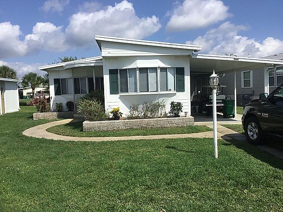 4th image of 1169 Barefoot Cir