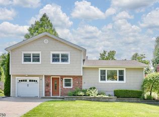 83 Grist Mill Rd, Wanaque, NJ 07465