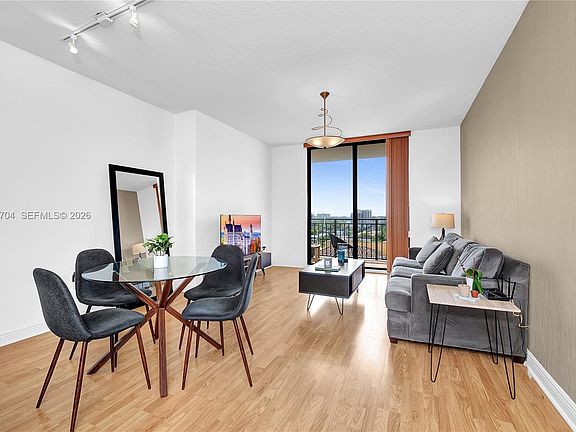 3rd image of 888 S Douglas Rd APT 910