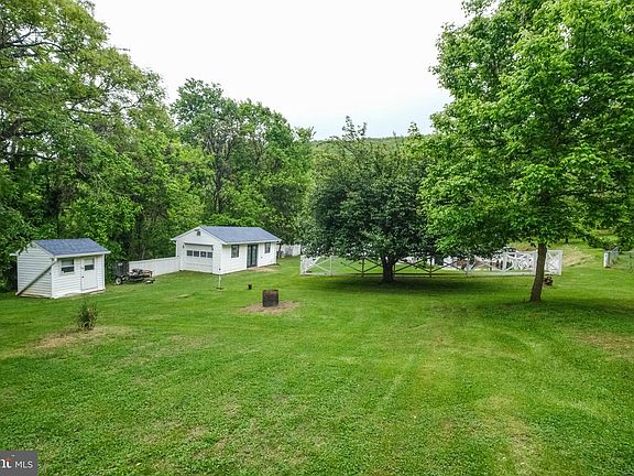 4th image of 83 Hostler Rd
