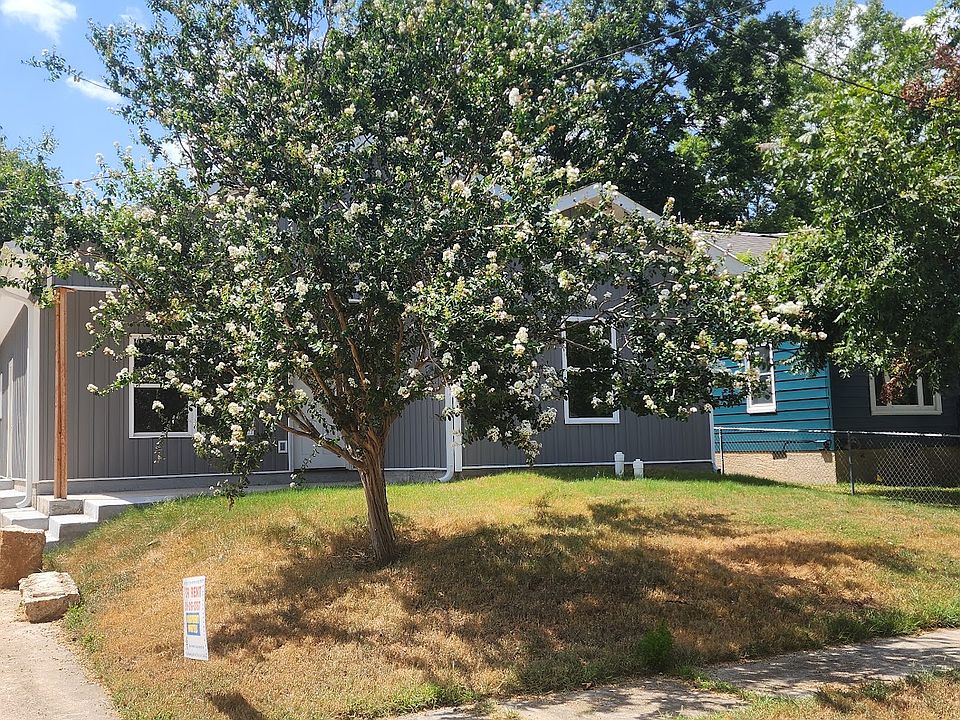 1st image of 717 Burton St