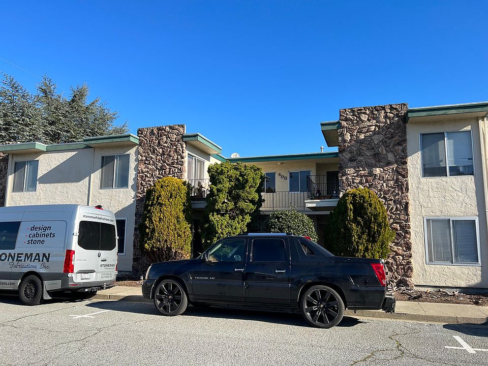 1st image of 498 Lincoln Cir #7