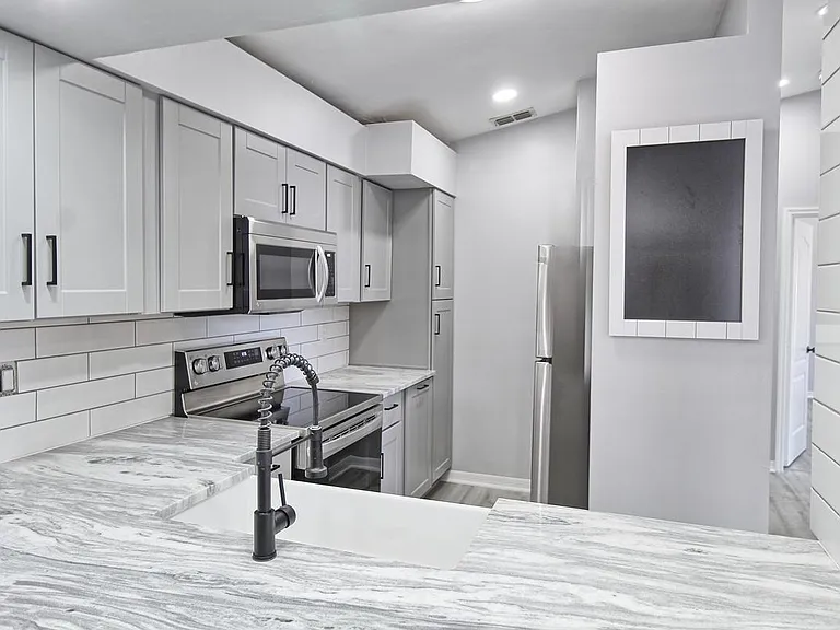 13247 Whitehaven Ln #708 — Photo 4