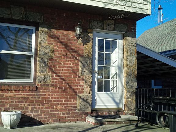 2nd image of 12044 224th St