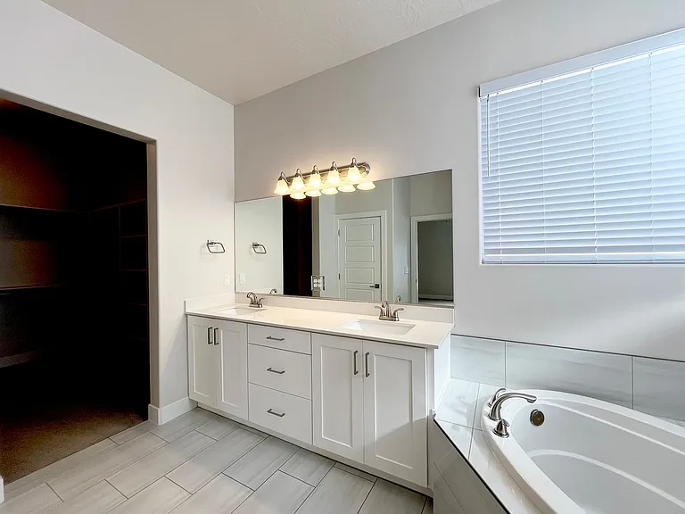1476 Black Brush Dr — Photo 9