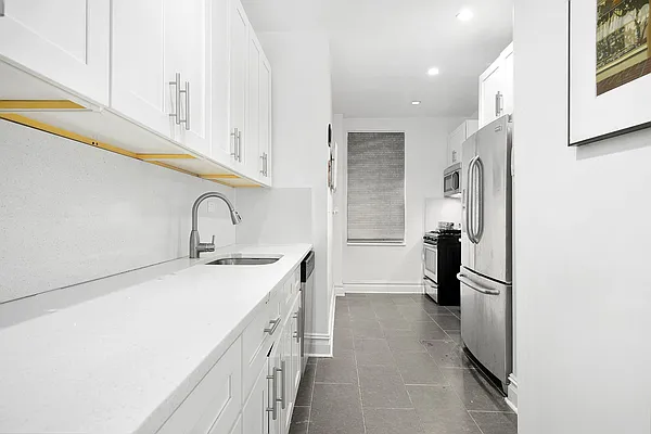 Rented by Compass | media 6