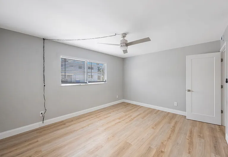 3060 Clinton St S #8 — Photo 14