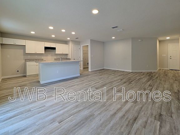 4th image of 5431 Wabash Blvd