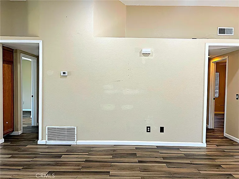 43401 Alep St — Photo 18