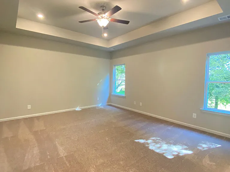 48 Westover Rd — Photo 7