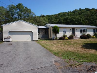 32 Canna Drive, Freehold, NY, 12431
