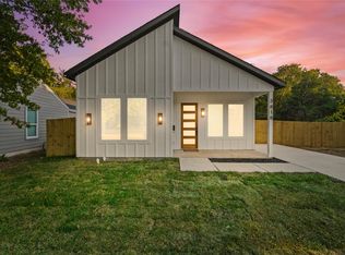 3818 Le Forge Ave, Dallas, TX 75216