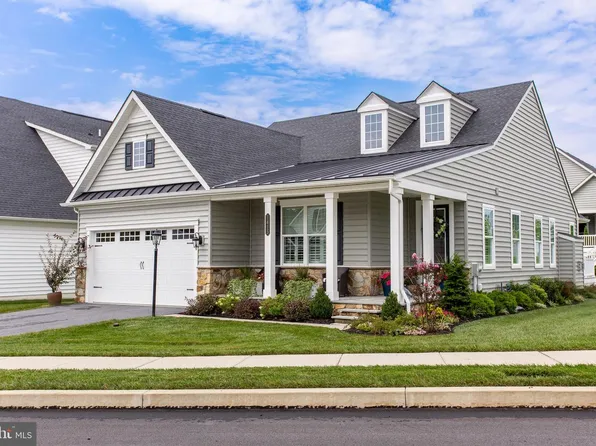 1415 Gorky Ln, West Chester, PA 19380