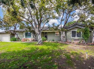 18131 Oak Ridge Dr, Santa Ana, CA 92705