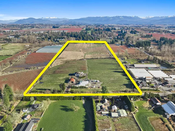 1760 264th St, Langley, BC V4W 2N3