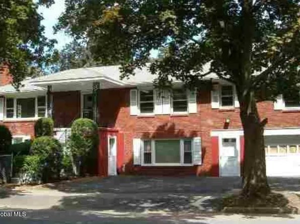 110 S Main Avenue, Albany, NY 12208