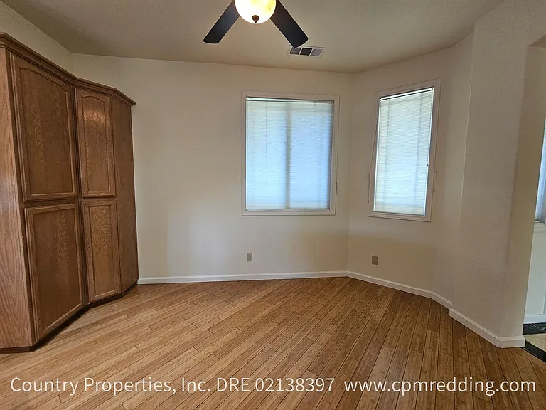 1225 River Ridge Dr — Photo 5