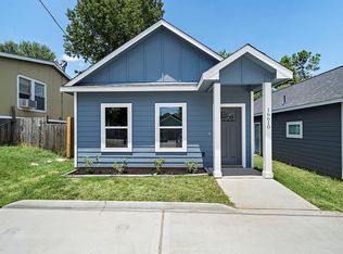 16610 E Forrestal, Montgomery, TX 77316