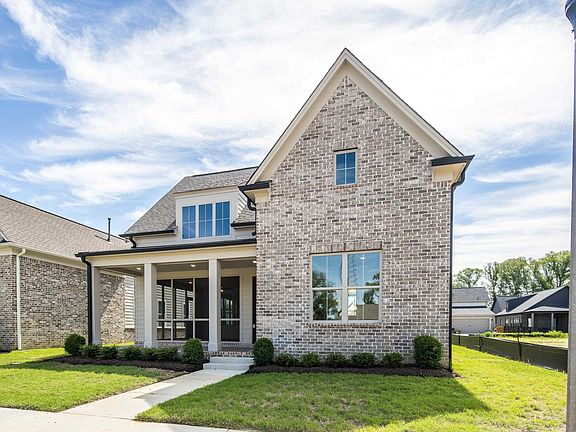 2nd image of 225 Freedom Ln