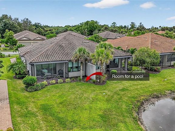 2nd image of 8021 Calle Canovas CT