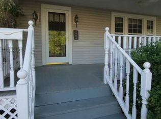 1706 9th Ave, Belle Plaine, IA