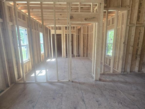 110 E Bridges Street, Battleboro, NC 27809