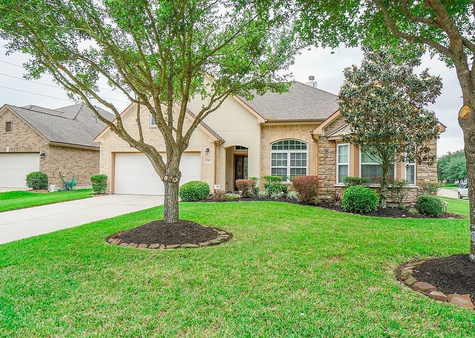 1st image of 2714 Autumn Falls Dr