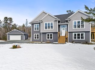 71 Kilmory Ln, Fall River, NS B2T0R1