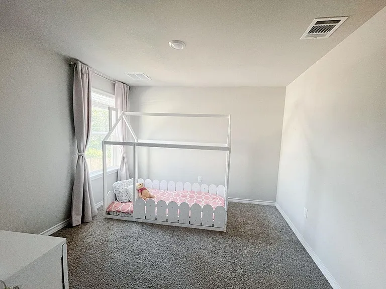 5311 Forader Ln — Photo 8