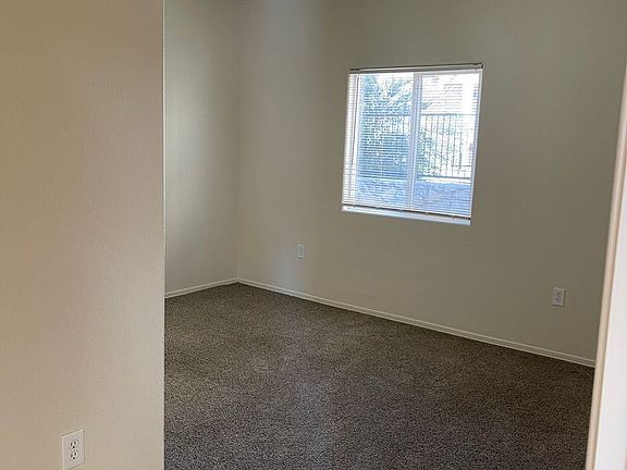 4th image of 1000 La Fonda Dr #J