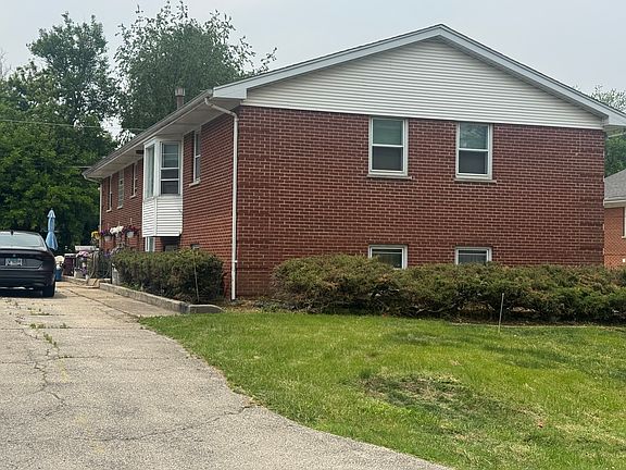 2nd image of 5840 Sunrise Ave