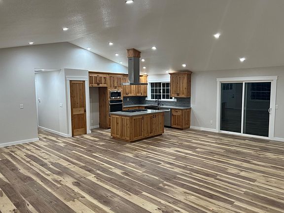 3rd image of 240 W Cotati Oaks Ct