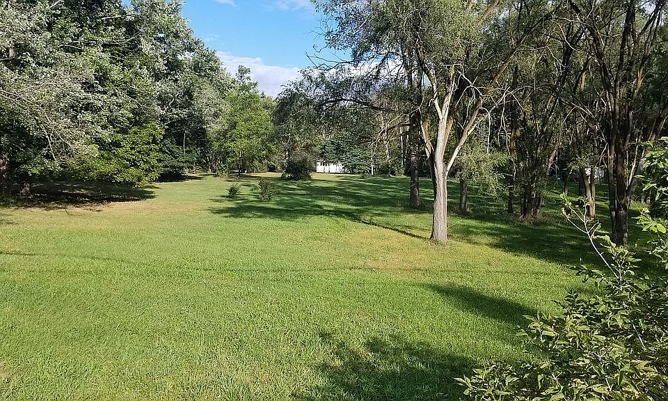 1st image of 1901 Wixom Trl