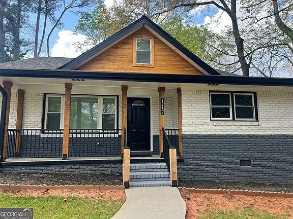 2nd image of 1747 Glenhaven Cir