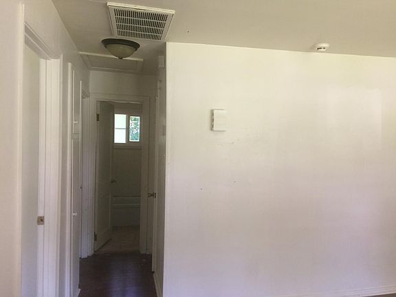 5th image of 1516 Stratford St