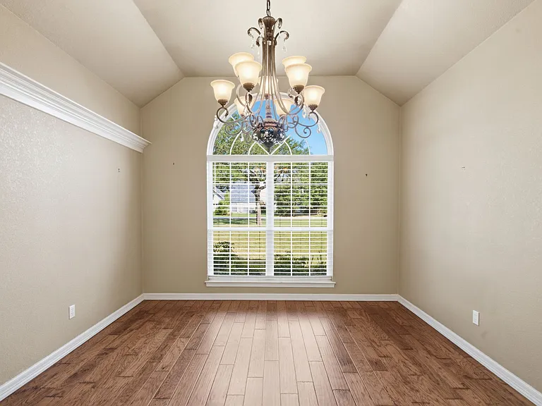 Formal Dining Room/Office