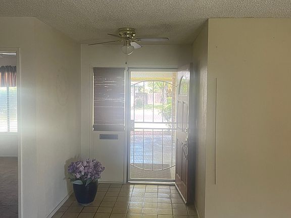 2nd image of 926 Northwood Dr