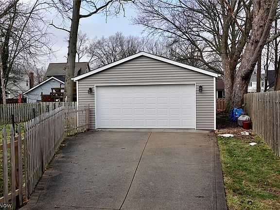 4th image of 4278 Murray Ave