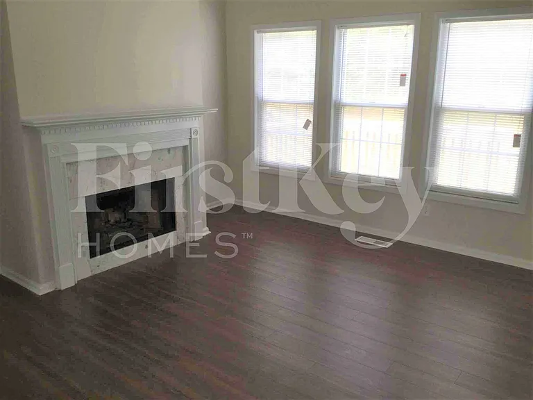 4816 Clove Dr SW — Photo 12