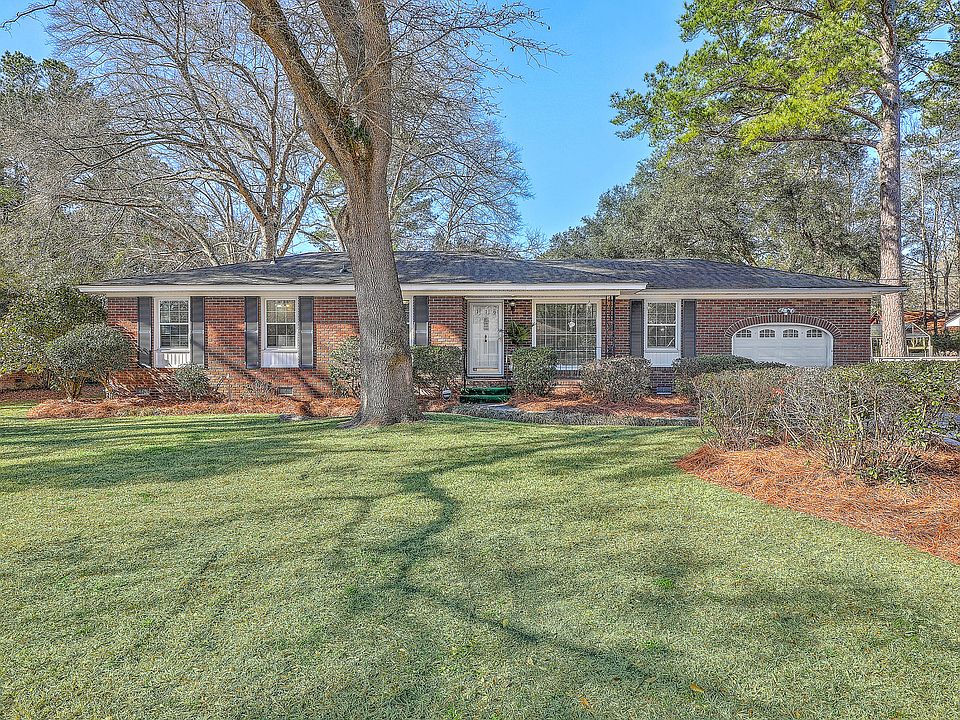 1st image of 116 Arbor Rd